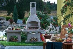 Grillkamin Wellfire NOVA Braun Mit Betonhaube Und Beistelltisch -Brun Grill Geschaft 2293 2